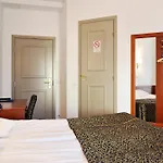 Gotthard Residents
